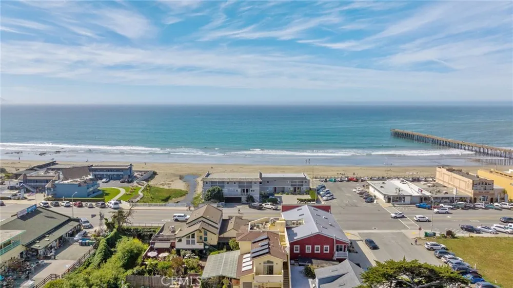 77 Ocean Avenue #12 Cayucos, CA 93430