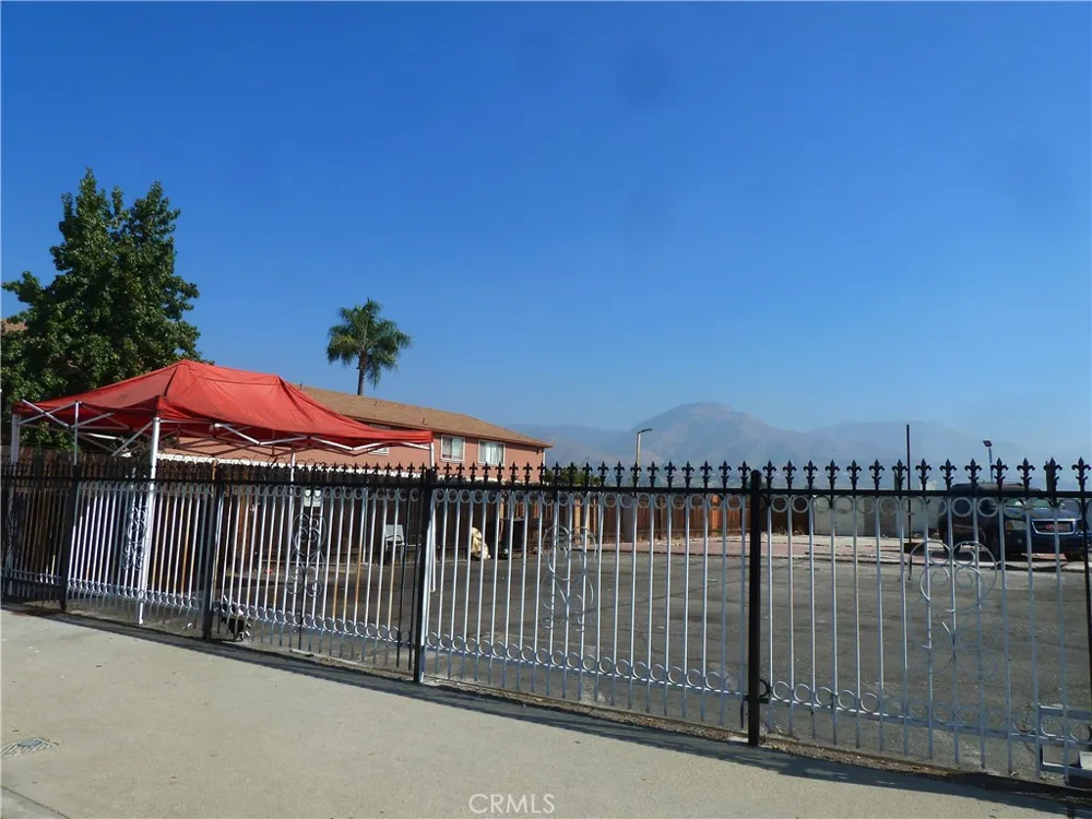 3119 Golden San Bernardino, CA 92404