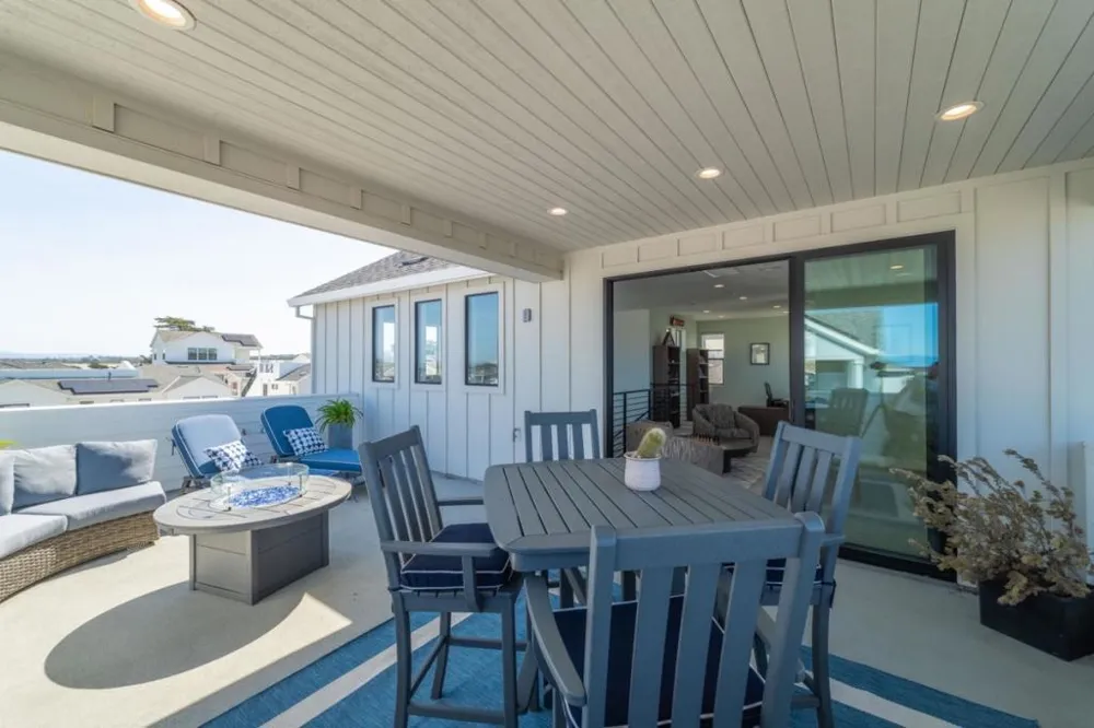 2409 Schooner Avenue Marina, CA 93933