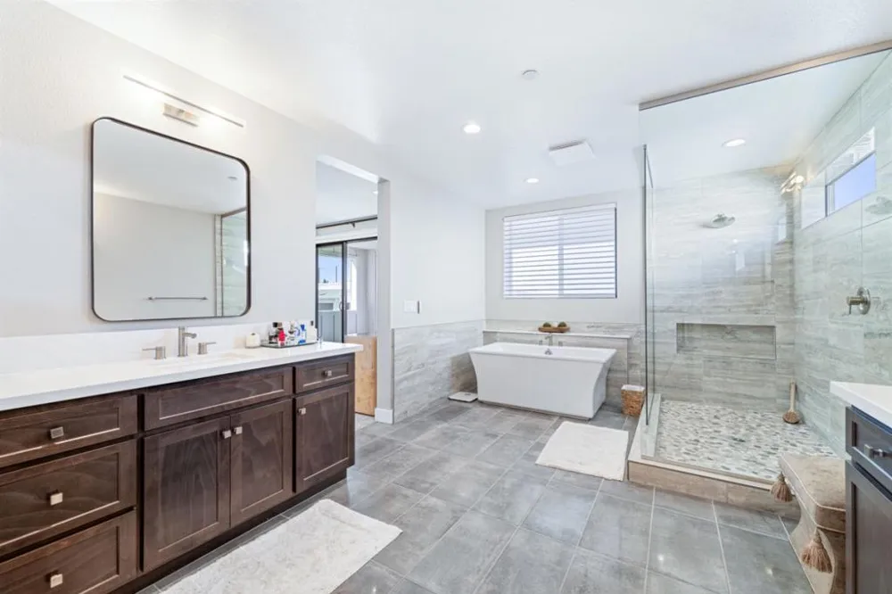 2409 Schooner Avenue Marina, CA 93933