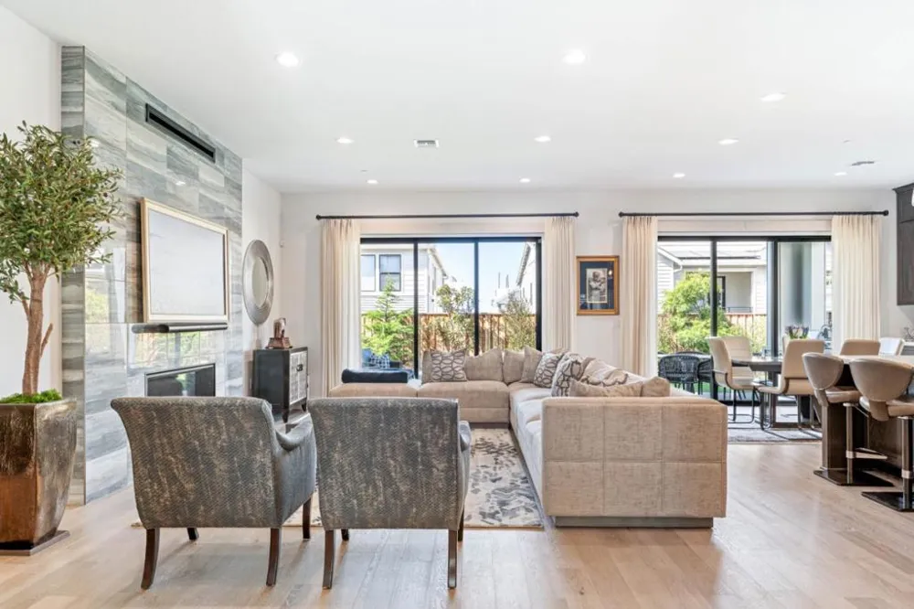 2409 Schooner Avenue Marina, CA 93933