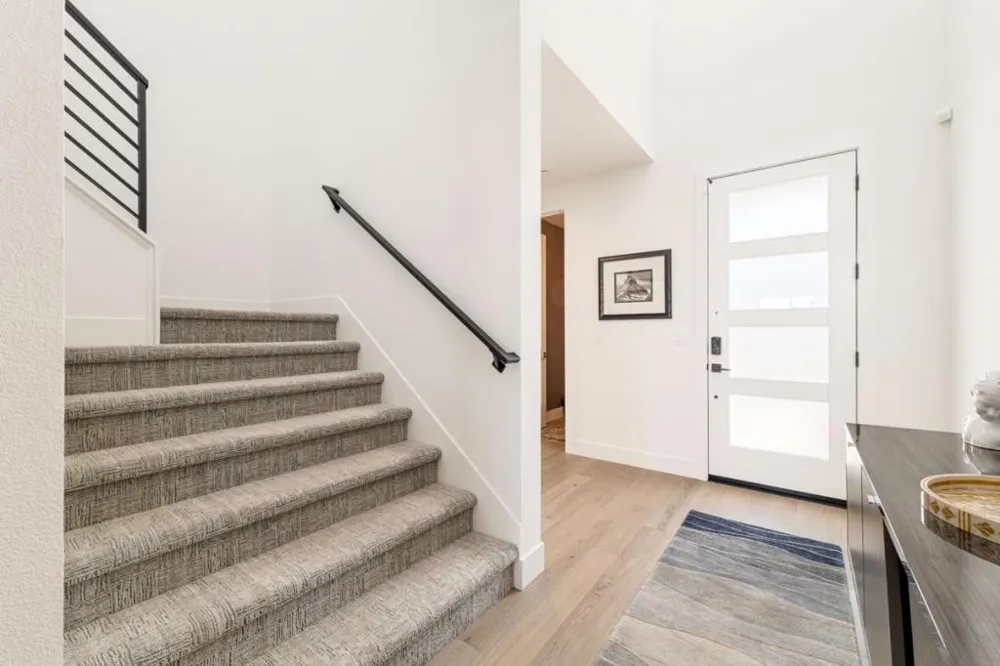 2409 Schooner Avenue Marina, CA 93933