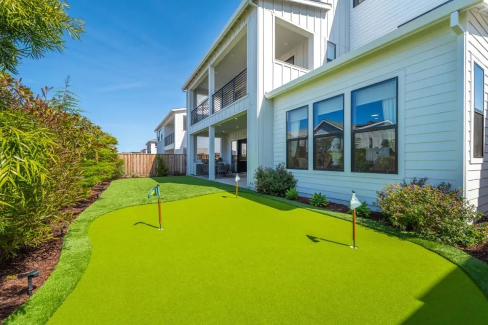 2409 Schooner Avenue Marina, CA 93933