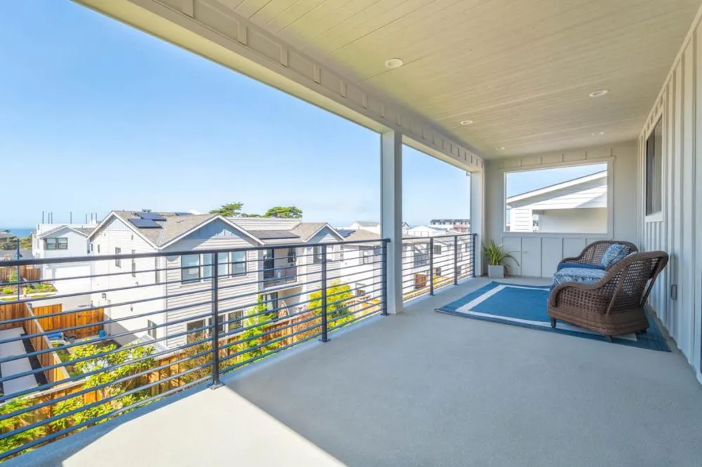 2409 Schooner Avenue Marina, CA 93933
