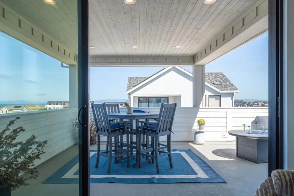 2409 Schooner Avenue Marina, CA 93933