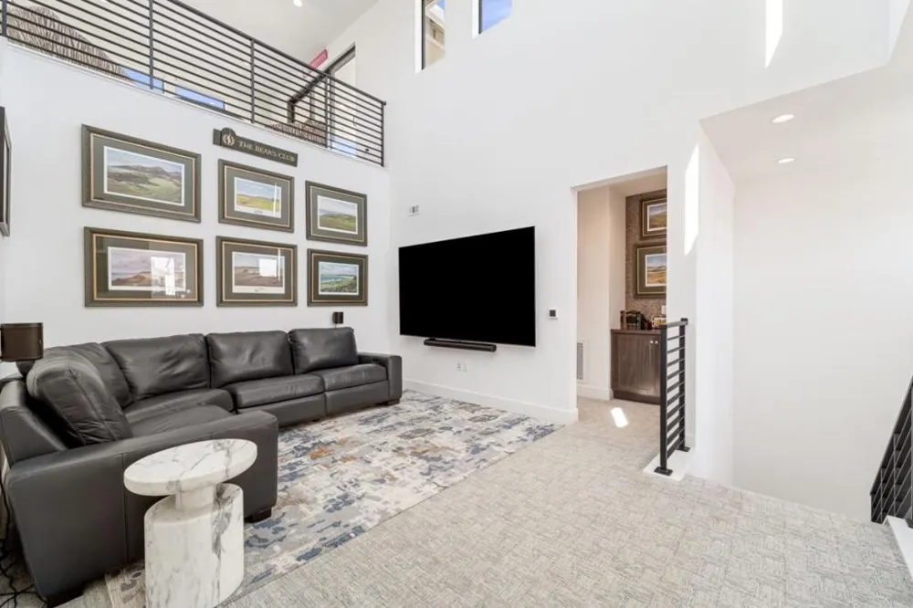 2409 Schooner Avenue Marina, CA 93933
