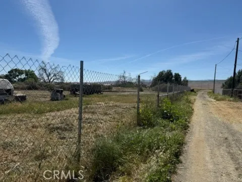 672 E Tache Coalinga, CA 93210