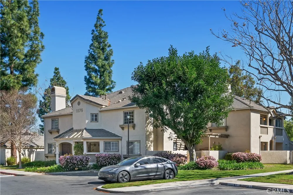 1195 Fitzgerald #G Simi Valley, CA 93065