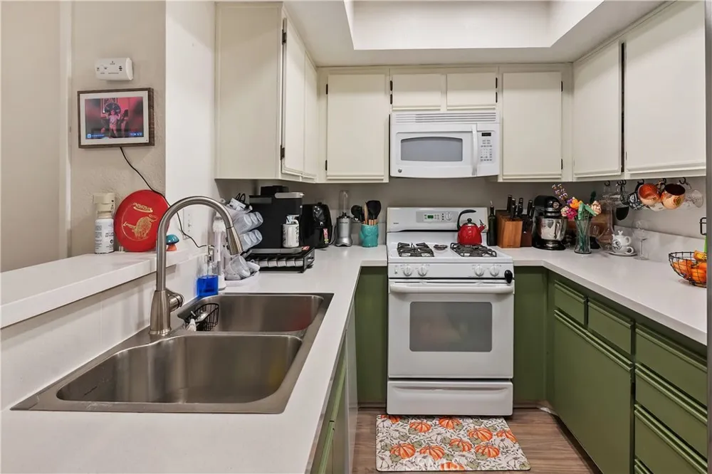 1195 Fitzgerald #G Simi Valley, CA 93065
