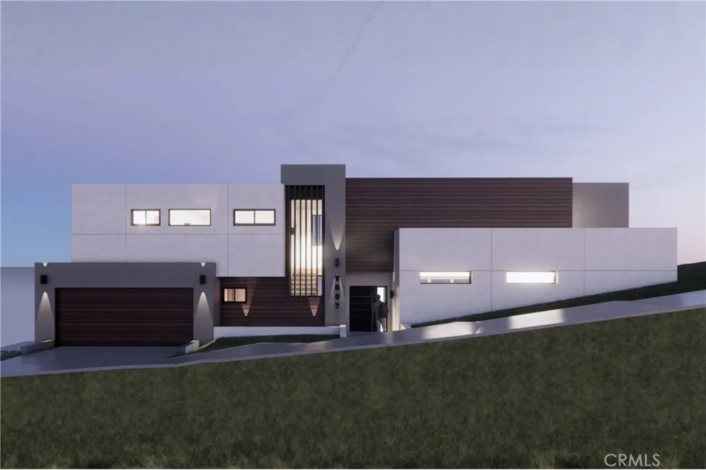 2807 N Thomas Lincoln Heights, CA 90031