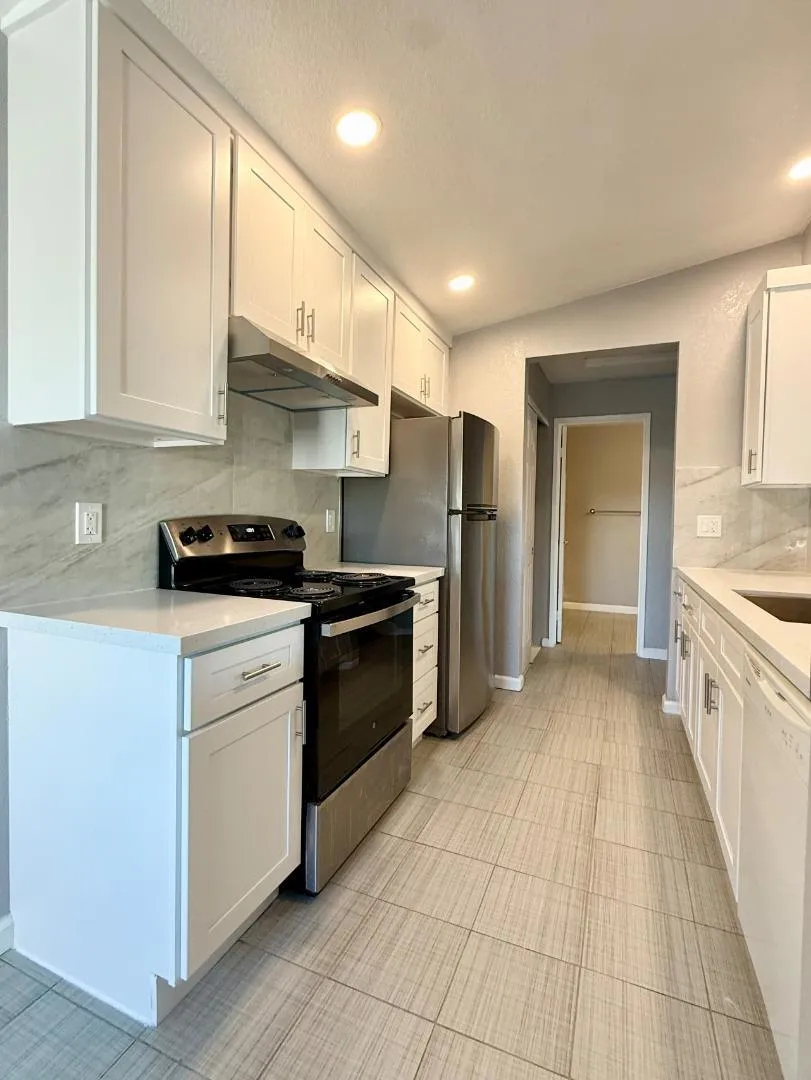 8 Lancaster Circle #224 Bay Point, CA 94565