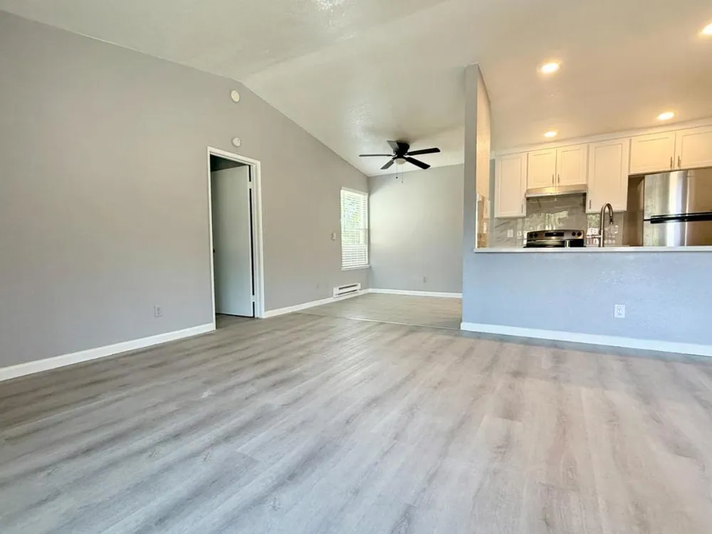 8 Lancaster Circle #224 Bay Point, CA 94565