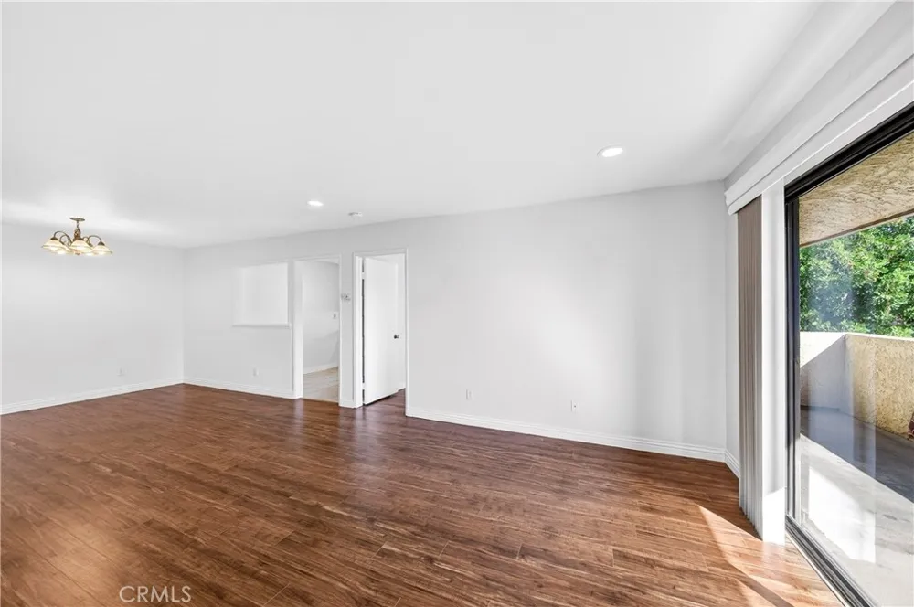 25261 Tanoak Lake Forest, CA 92630
