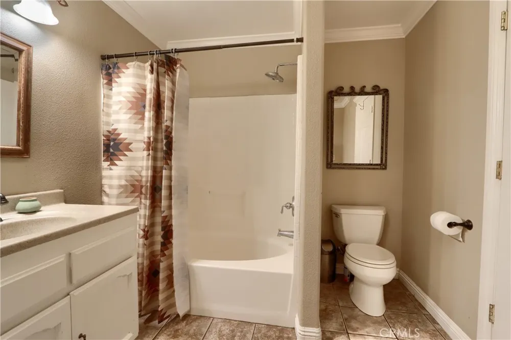 4421 Scrubby Oak Mariposa, CA 95338