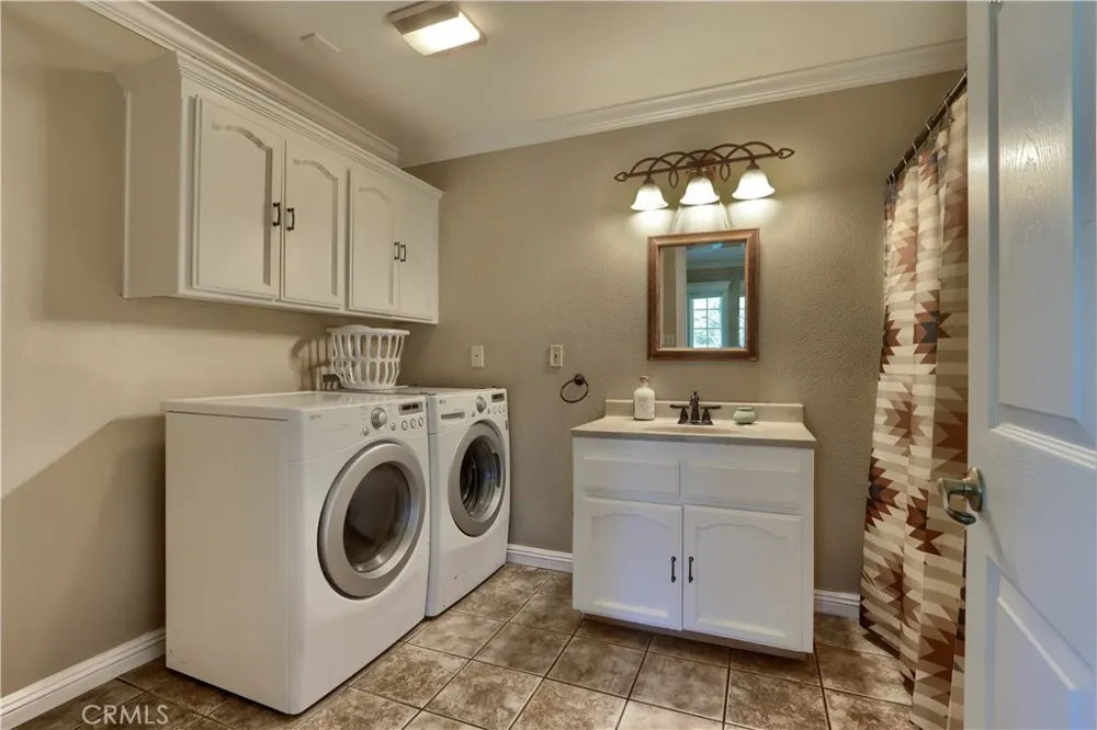 4421 Scrubby Oak Mariposa, CA 95338