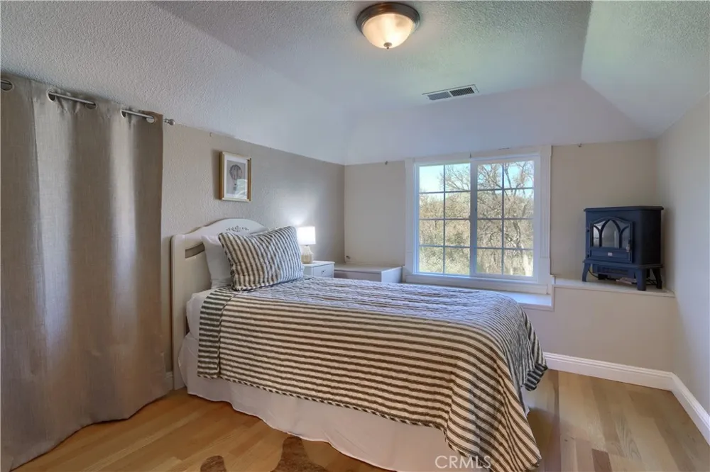 4421 Scrubby Oak Mariposa, CA 95338