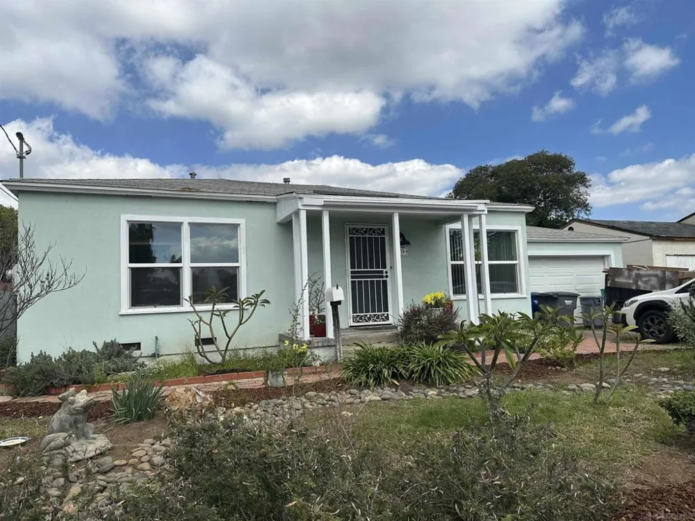 314 E E Washington Ave El Cajon, CA 92020