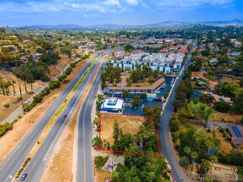 2690 S Escondido Blvd Escondido, CA 92025