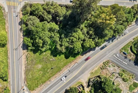 Mission Rd