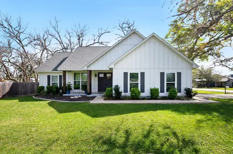502 Tall Timber Drive