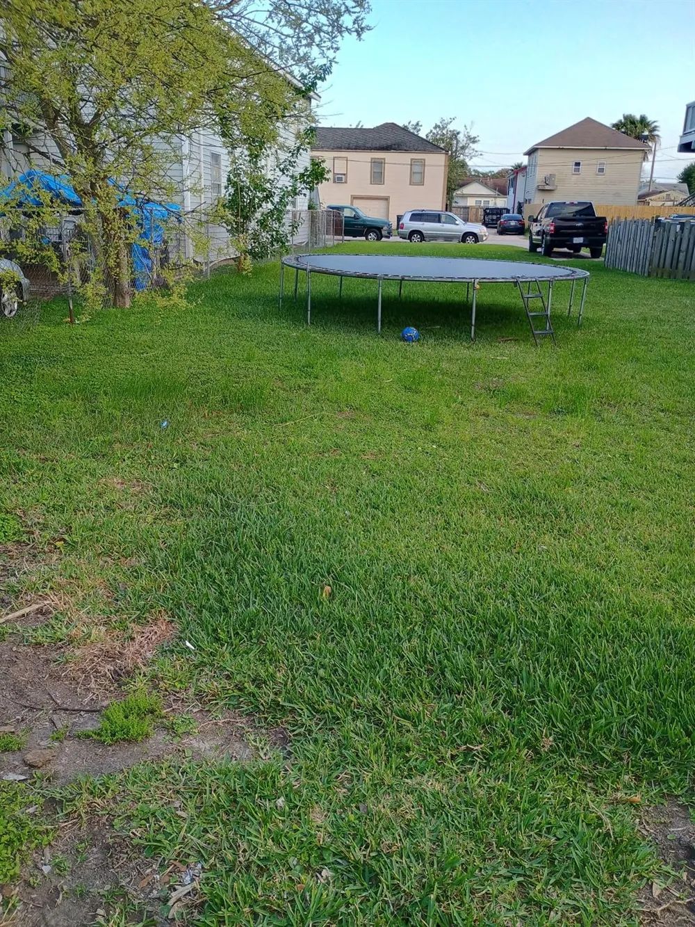 5016 Avenue M1/2 Galveston, TX 77551