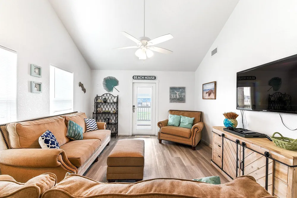 126 Nesmith Place Surfside Beach, TX 77541