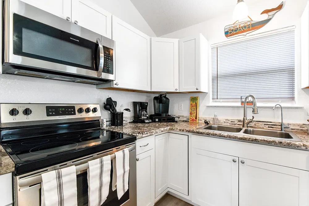 126 Nesmith Place Surfside Beach, TX 77541