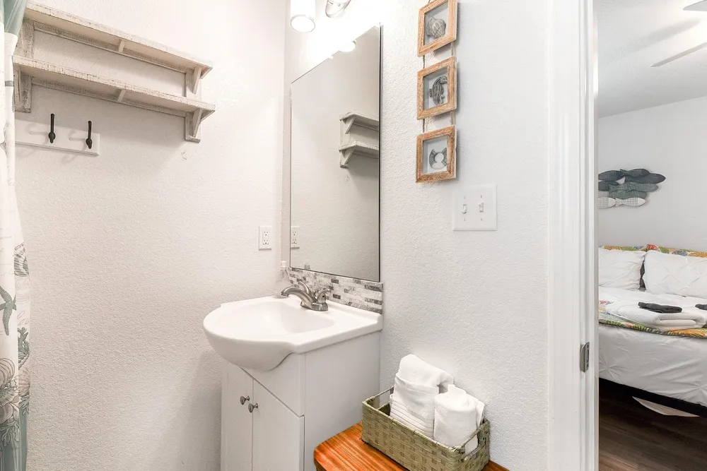 126 Nesmith Place Surfside Beach, TX 77541