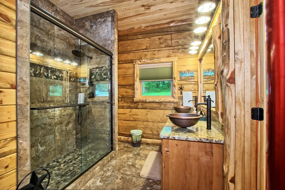 520 Mccoury Loop Milam, TX 75959