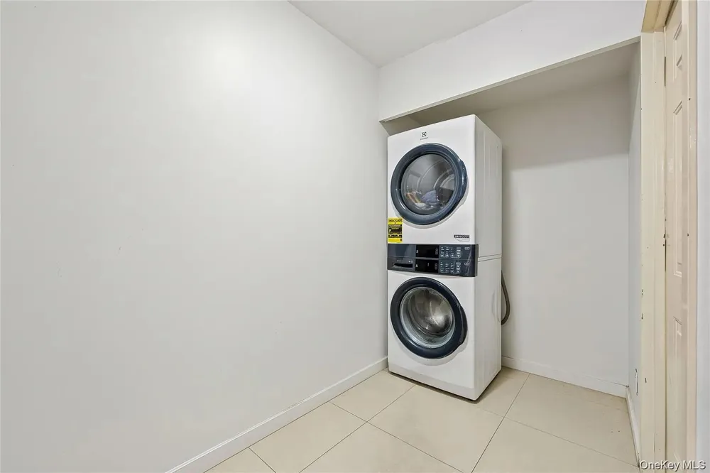 106-07 Northern Boulevard #5B Corona, NY 11368