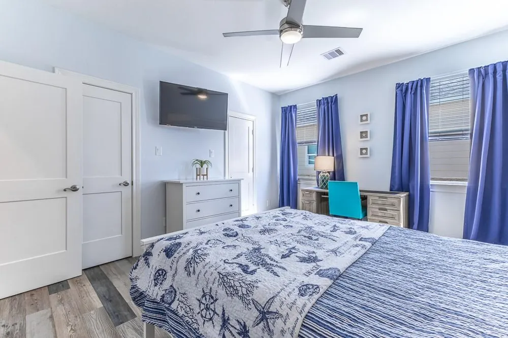 13111 Buccaneer Parkway Freeport, TX 77541