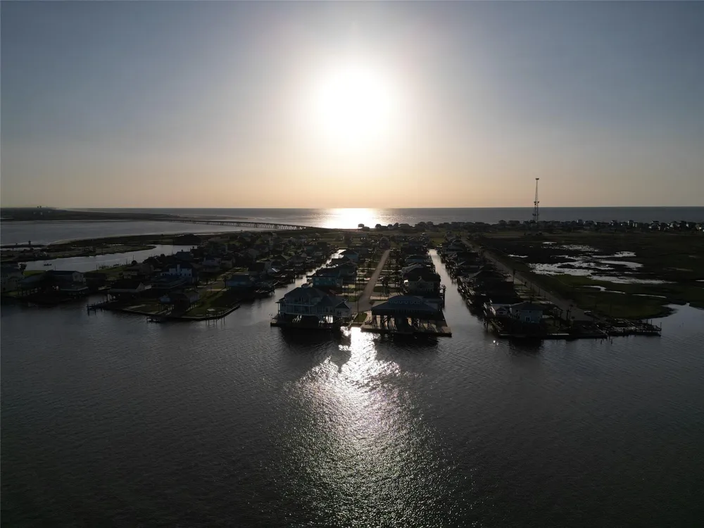 13111 Buccaneer Parkway Freeport, TX 77541