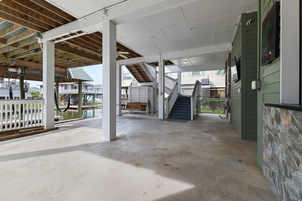 16530 Tampico Way Jamaica Beach, TX 77554