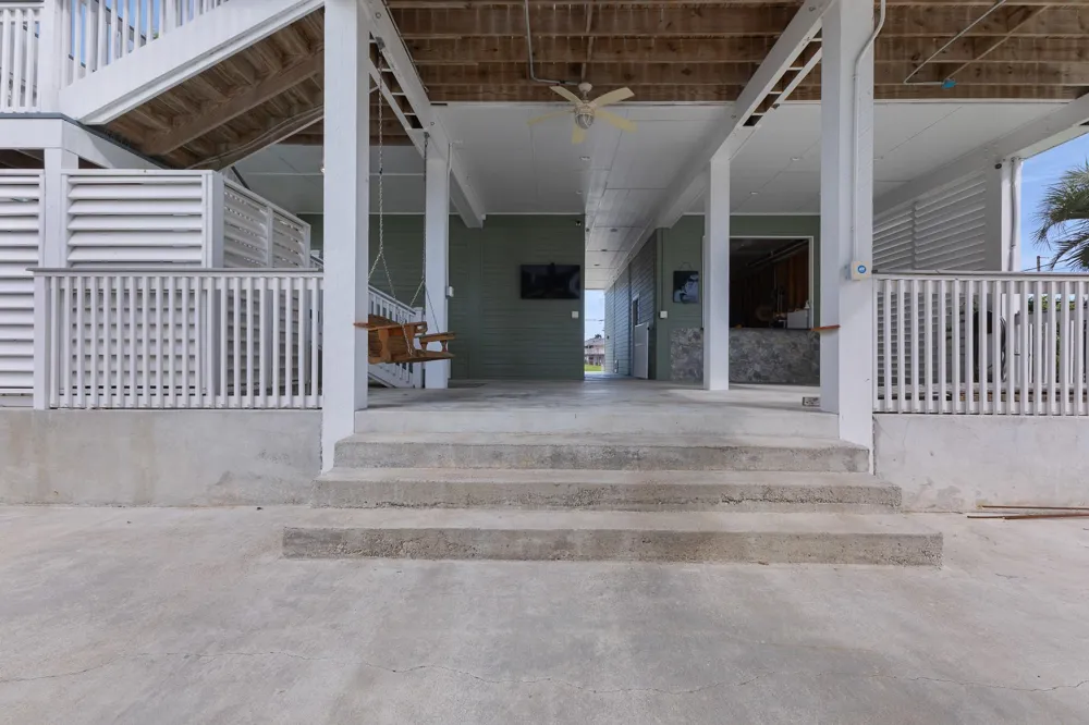 16530 Tampico Way Jamaica Beach, TX 77554