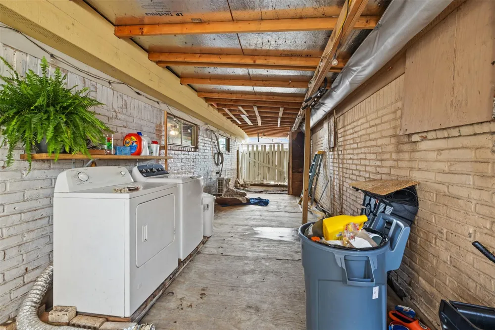 3367 Sadler Street Houston, TX 77093