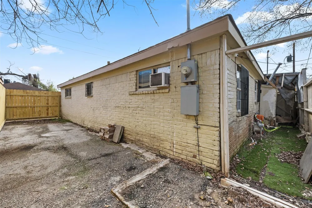 3367 Sadler Street Houston, TX 77093
