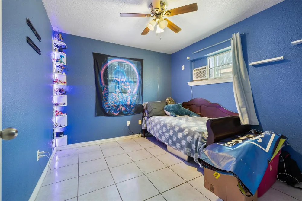 3367 Sadler Street Houston, TX 77093