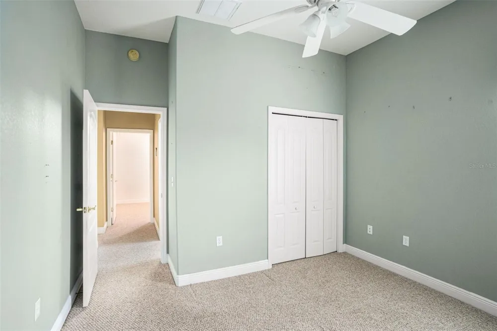 9916 CLEGHORN DRIVE San Antonio, FL 33576