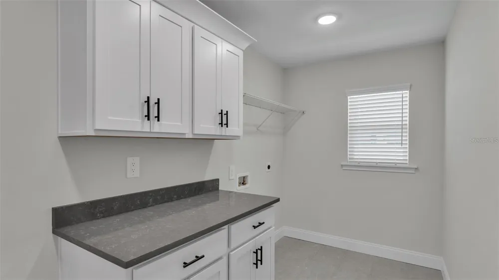 1246 DOROTHY STREET Lakeland, FL 33815