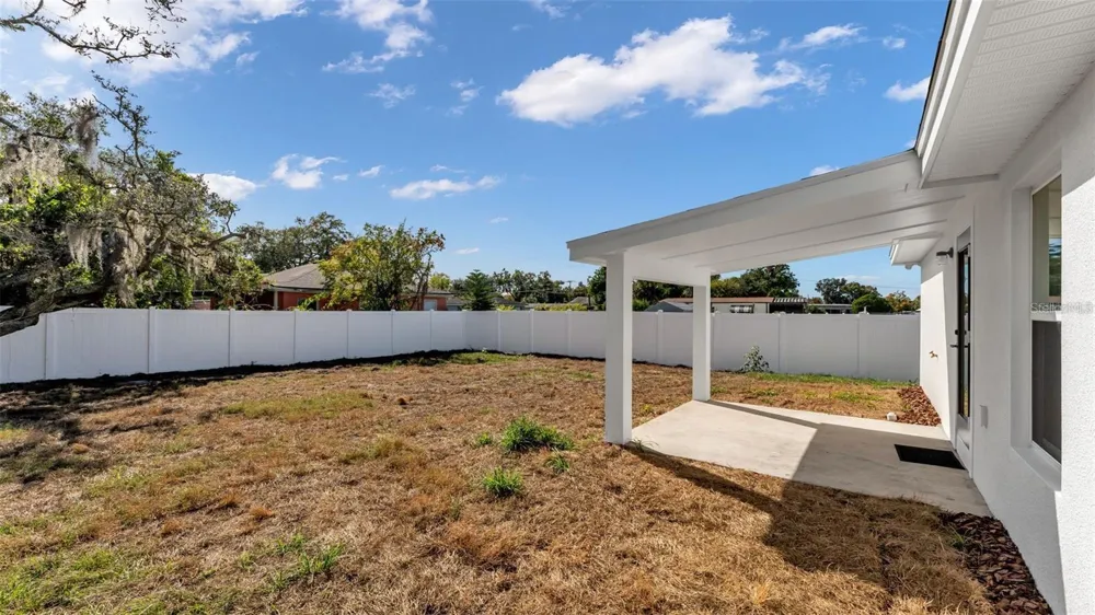 1246 DOROTHY STREET Lakeland, FL 33815