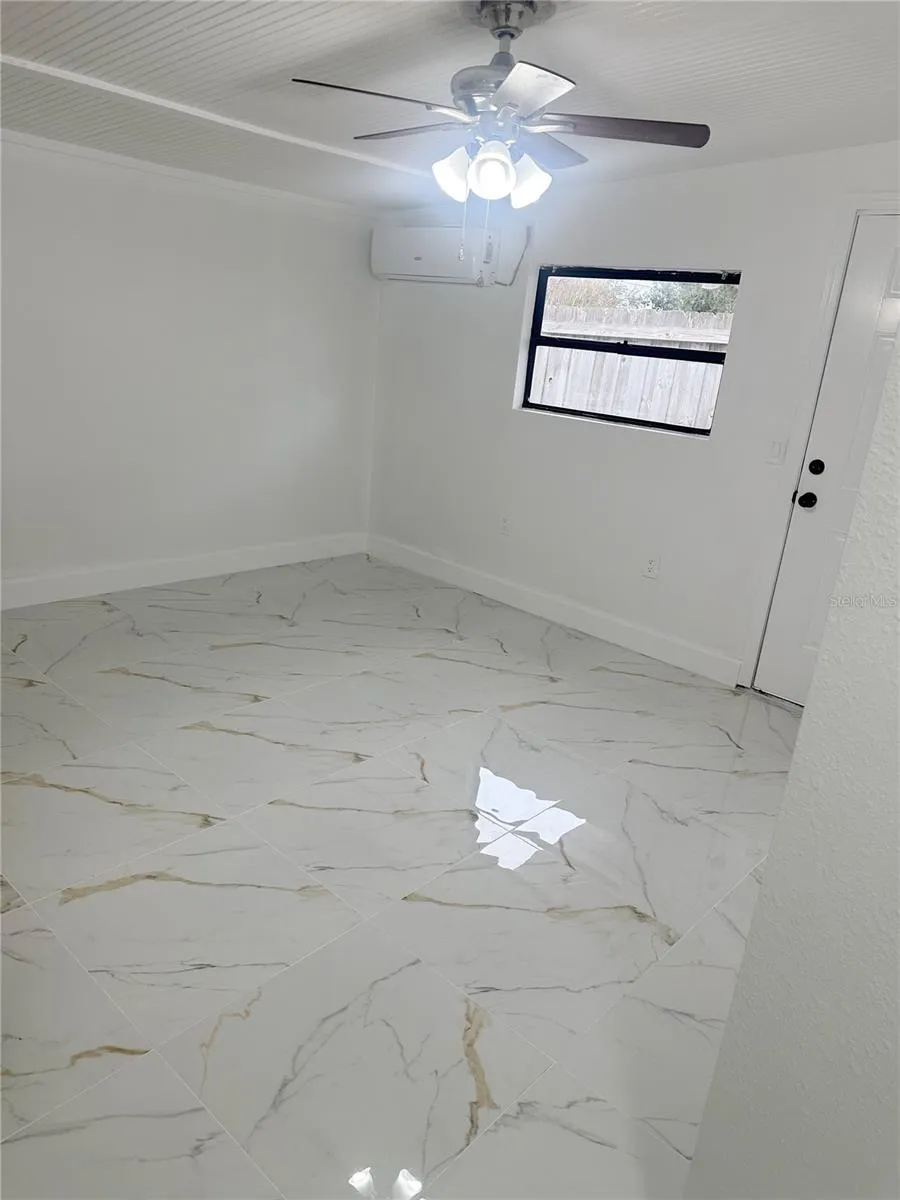 821 THALIA DRIVE Orlando, FL 32807