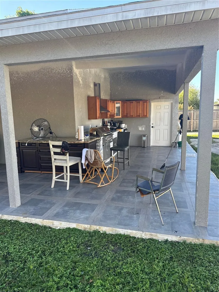 821 THALIA DRIVE Orlando, FL 32807