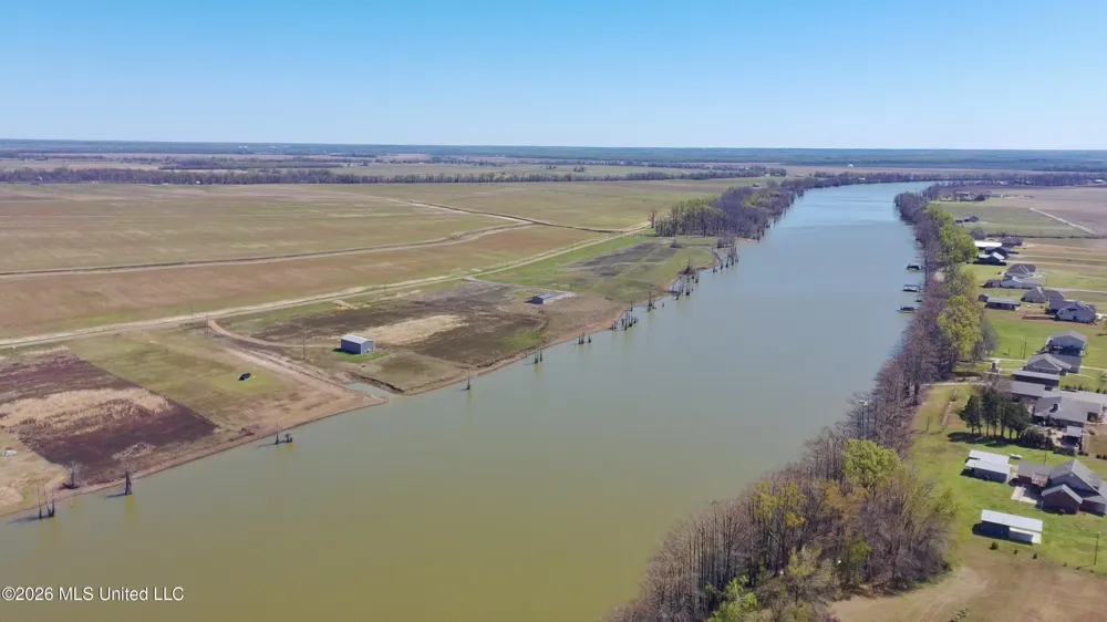 00 Deerfield Road Yazoo City, MS 39194