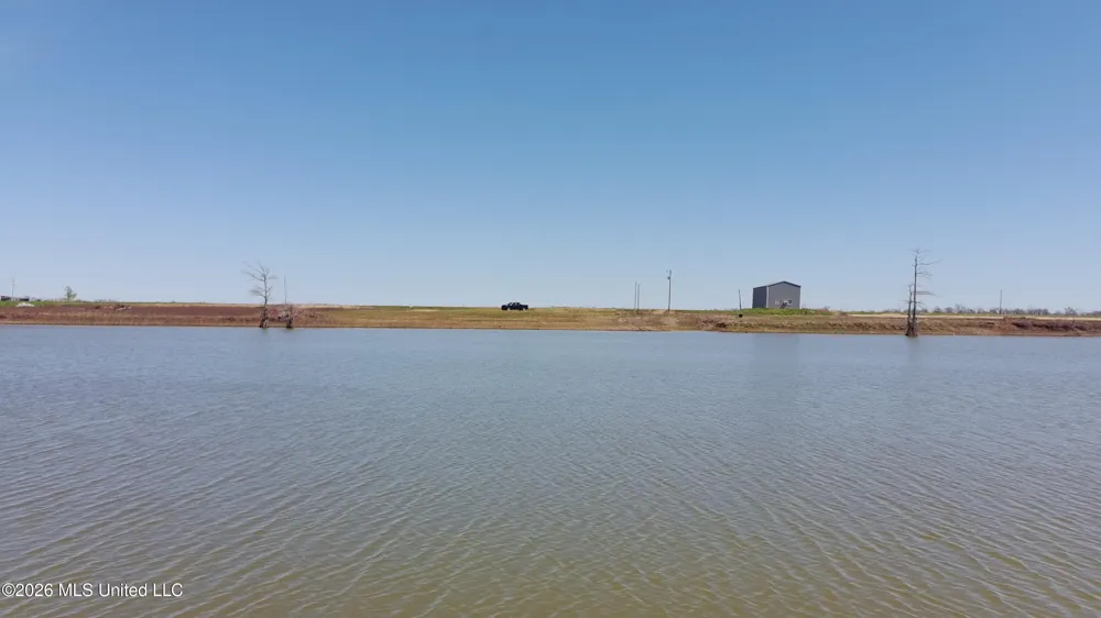 00 Deerfield Road Yazoo City, MS 39194