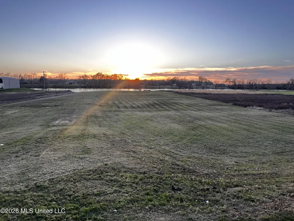00 Deerfield Road Yazoo City, MS 39194
