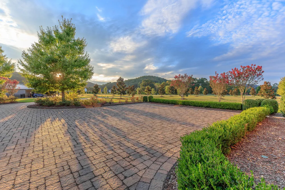 1297 Houston Valley Road Rocky Face, GA 30740