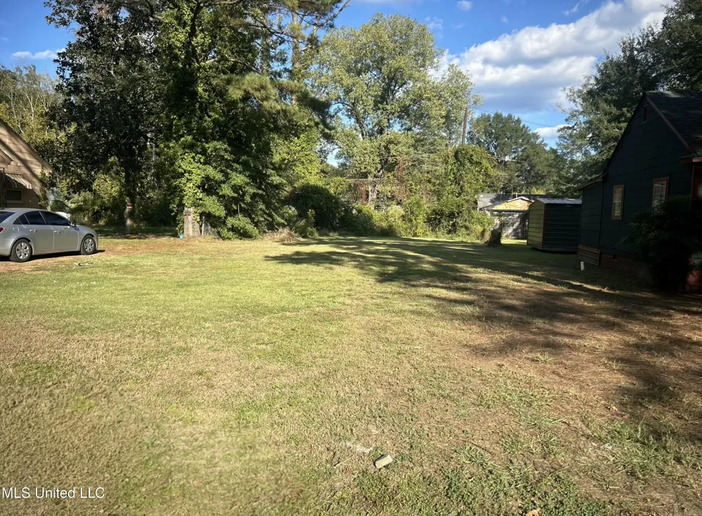 417 Hope Street Greenwood, MS 38930