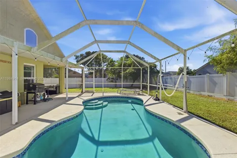12502 LAKE VISTA DR