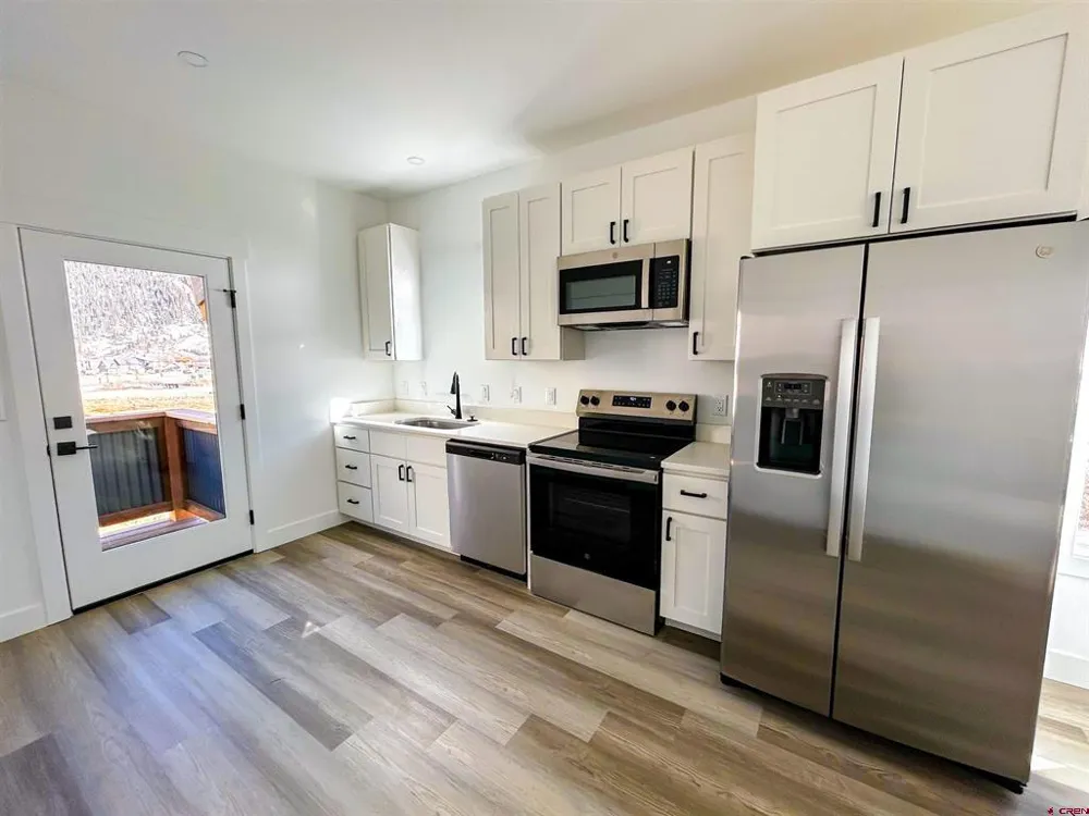 655 W 5th Street #B Silverton, CO 81433