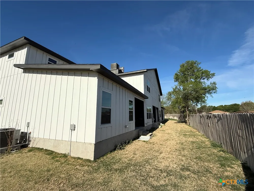 1838 Royal Loop Belton, TX 76513